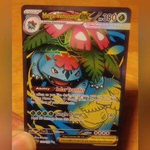 Mint Holo Mega Venusaur EX Illustration Rare Mega Evolutions Pokemon Card